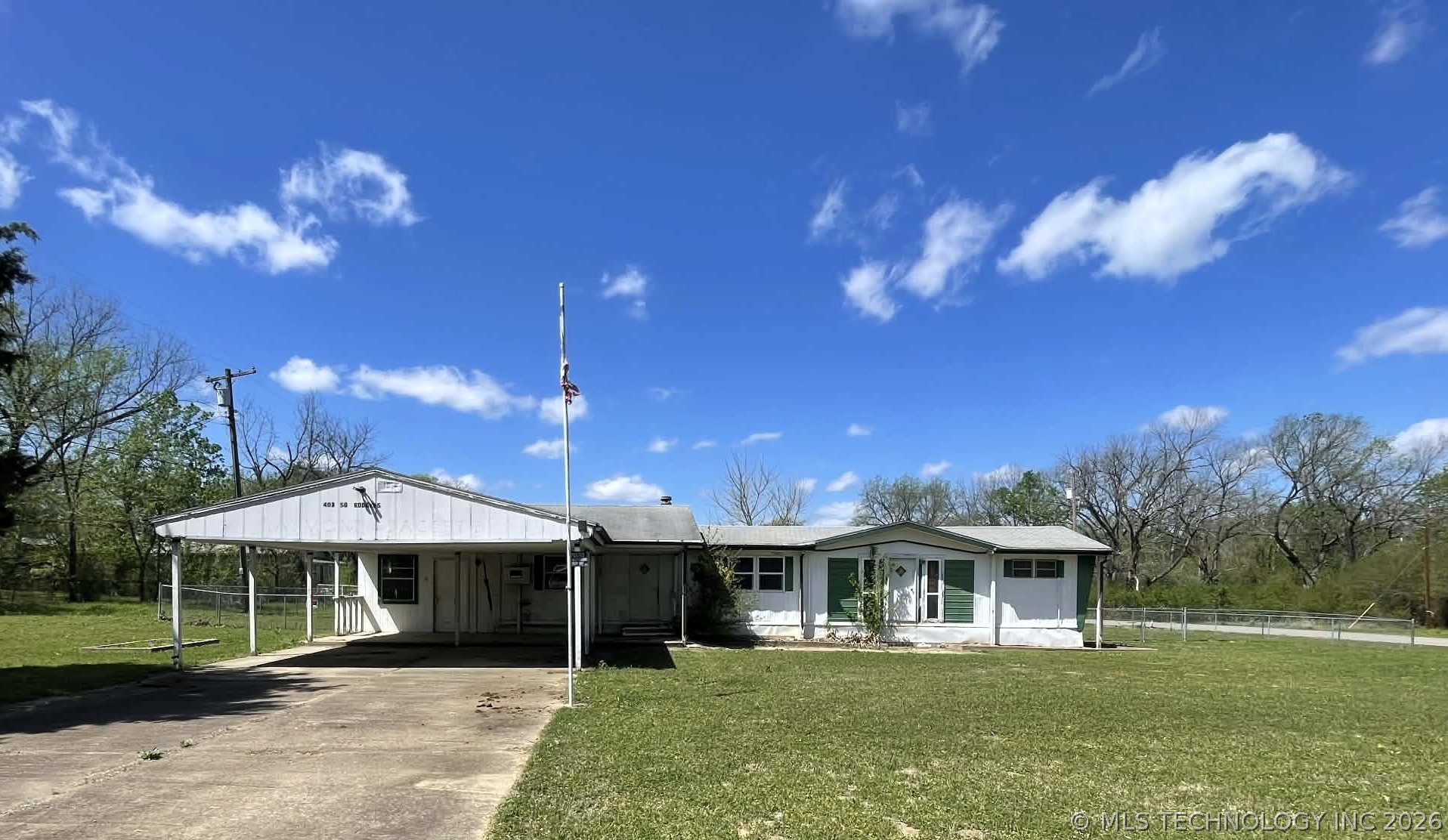 403 Rodgers — photo