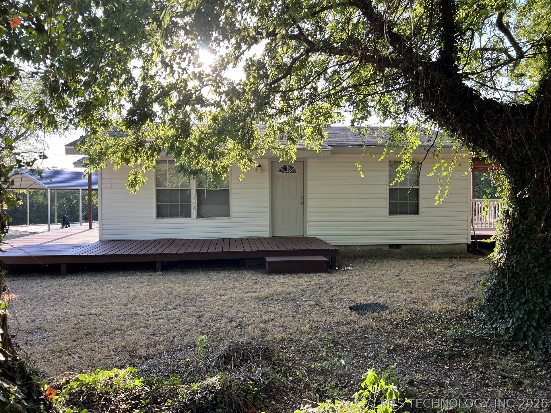 3510 Carter SE — photo