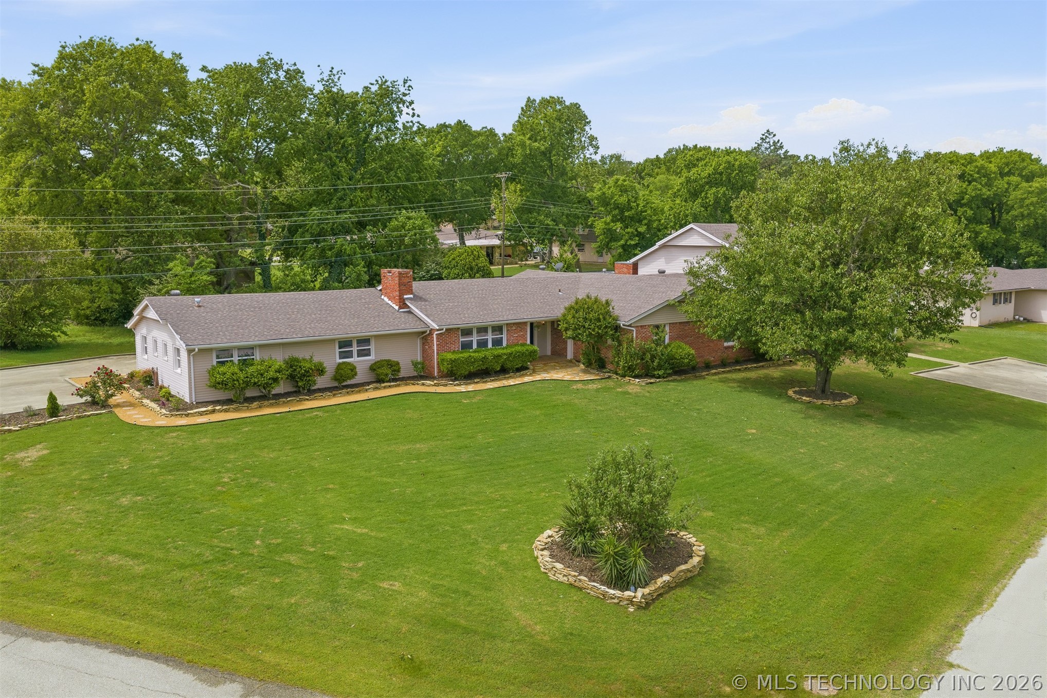 202 Meadow — photo