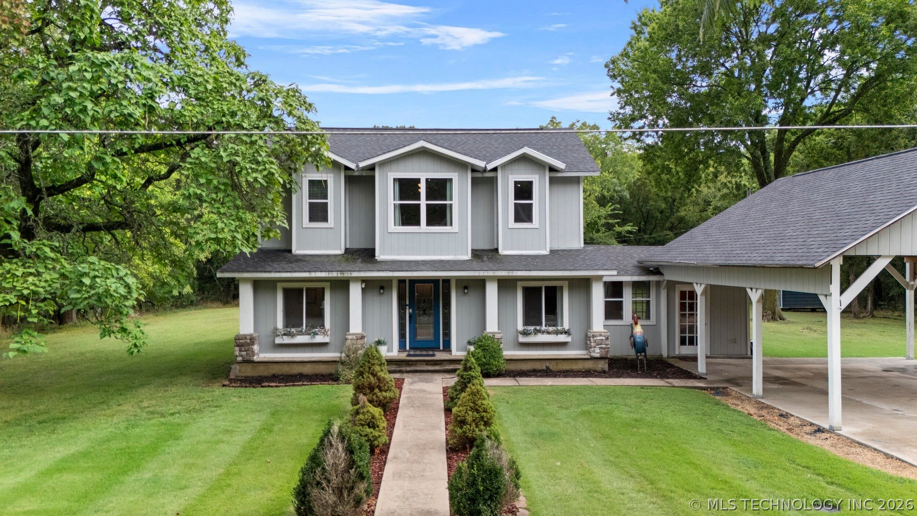 450521 Lake Shore Drive — photo