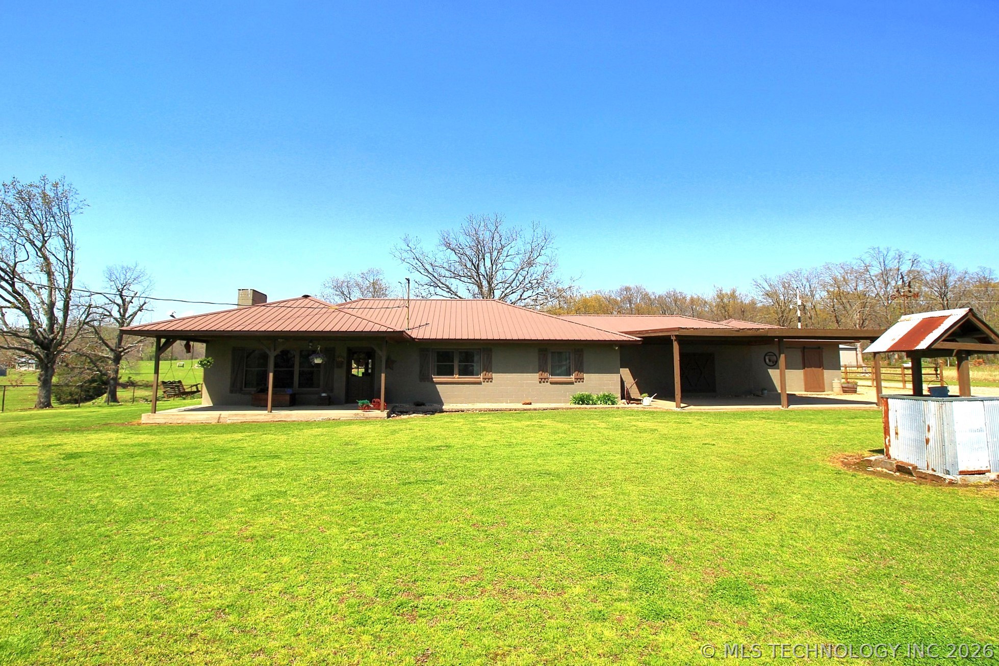 465501 E 800 Road — photo