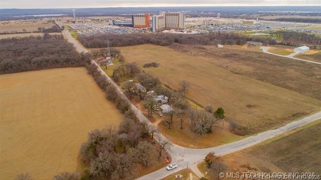 21038 Merle Wolfe Road — photo