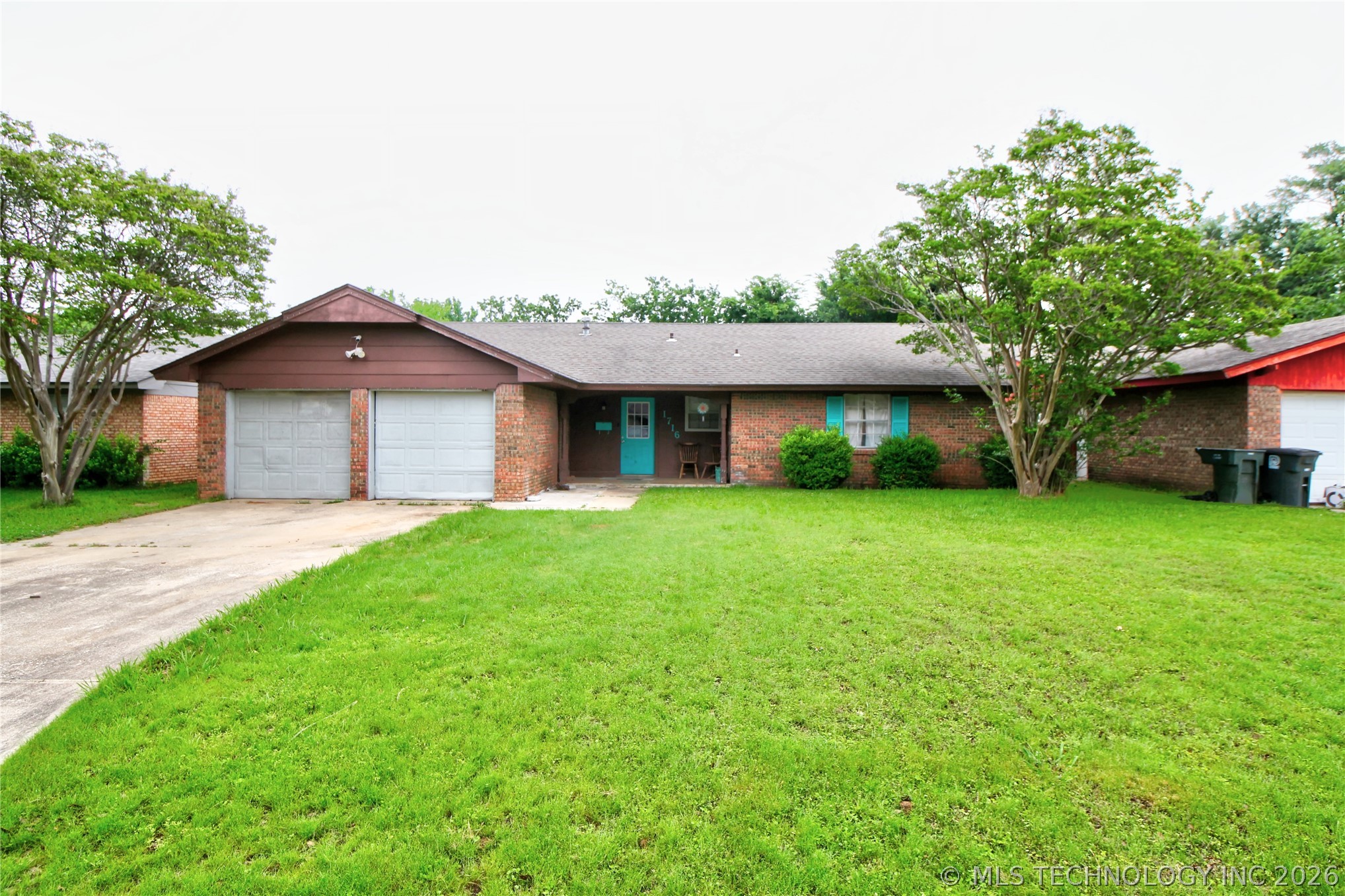 1716 Asberry Street — photo