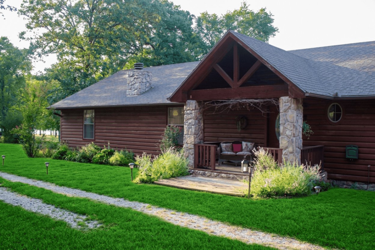 2897 N Lakeside Circle — photo