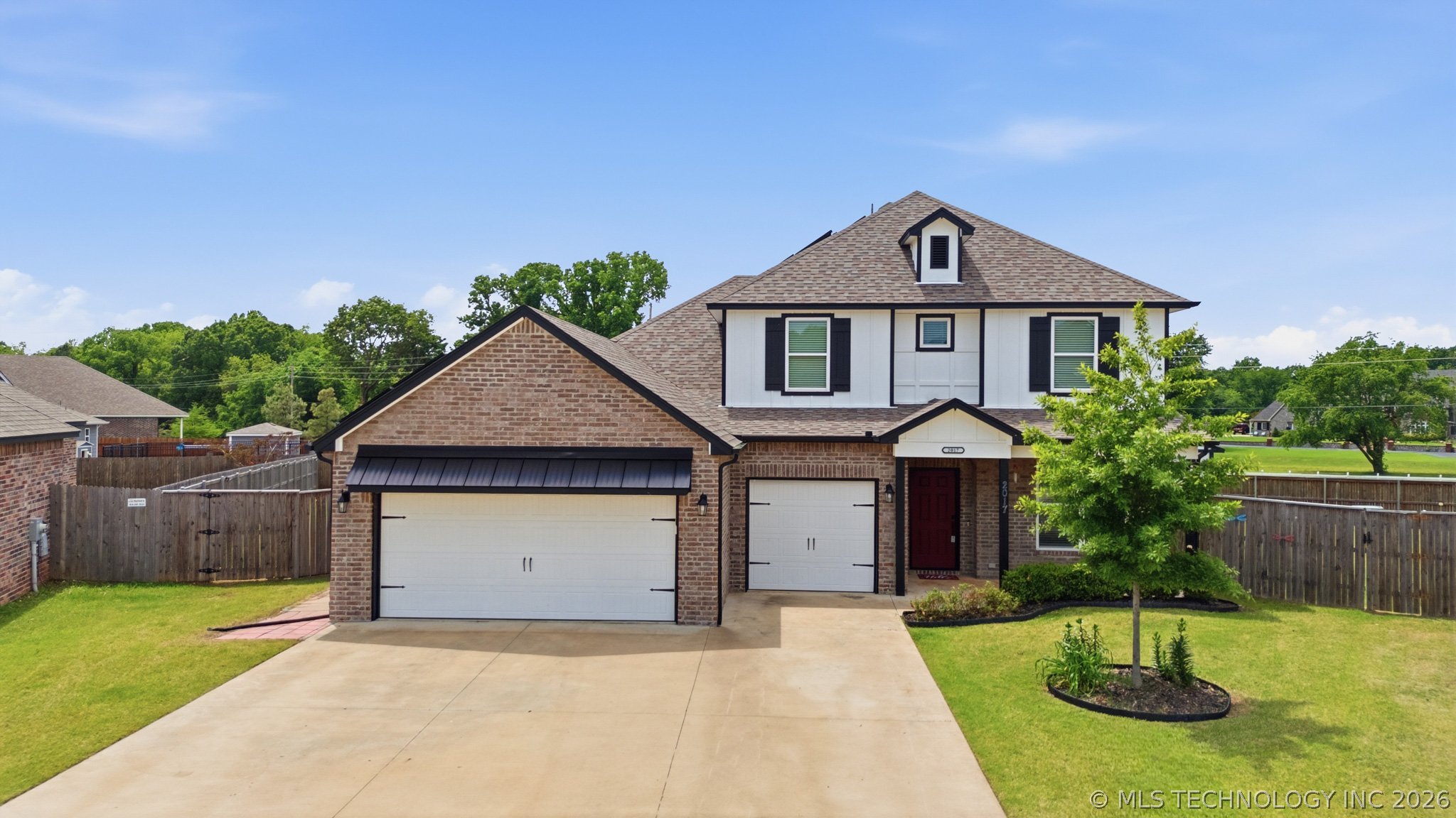 2017 W Fredericksburg Court — photo
