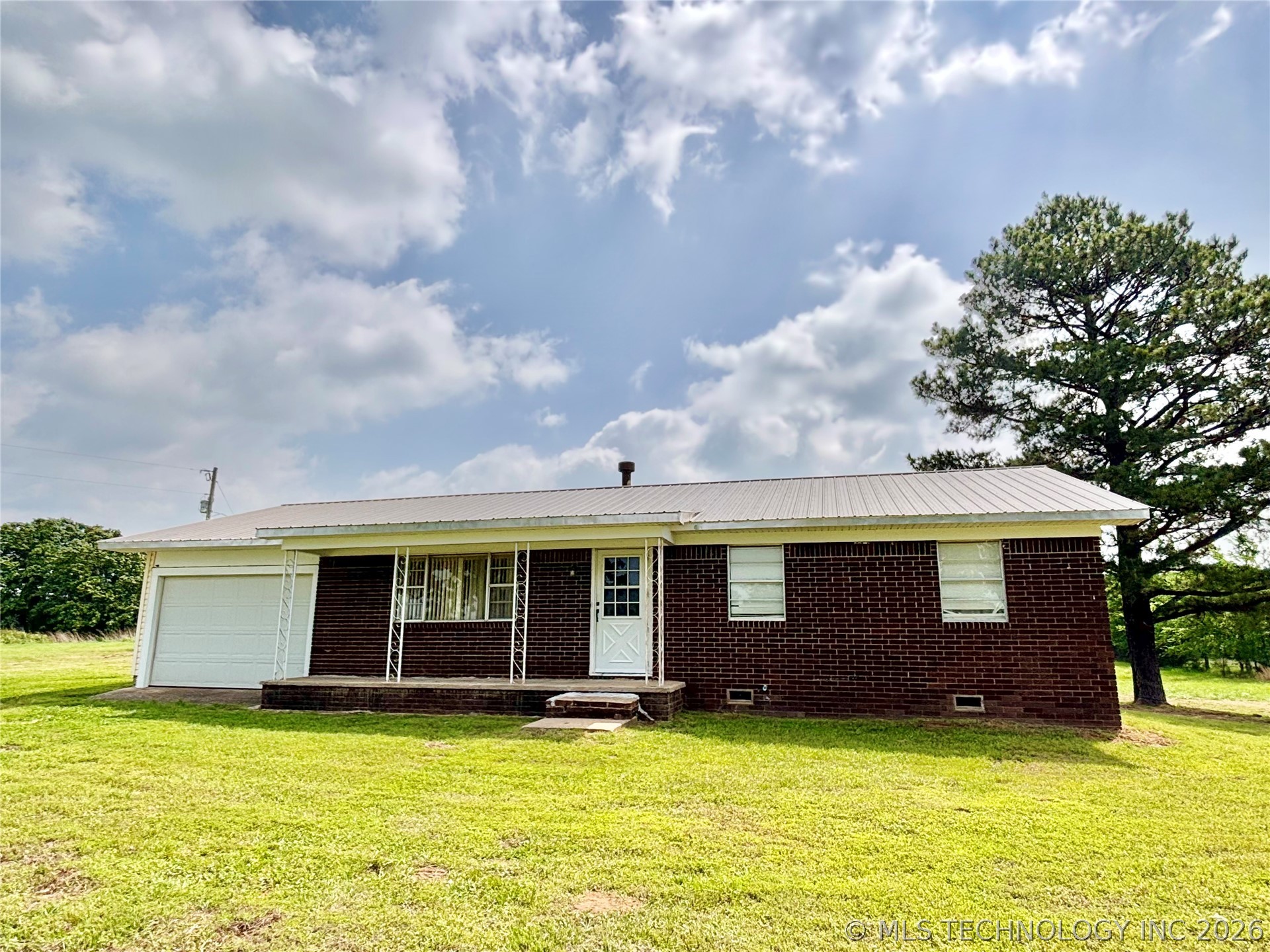 1737 S Peaceable Road — photo