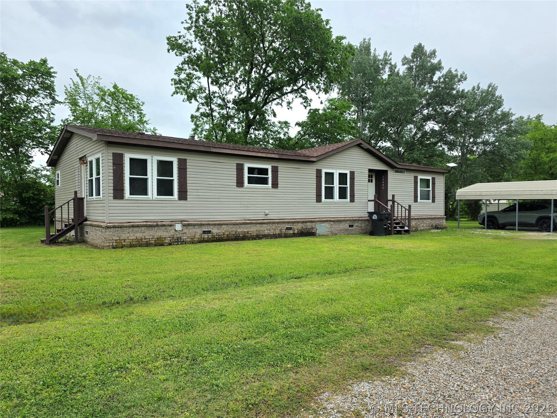 14894 E Main Street — photo