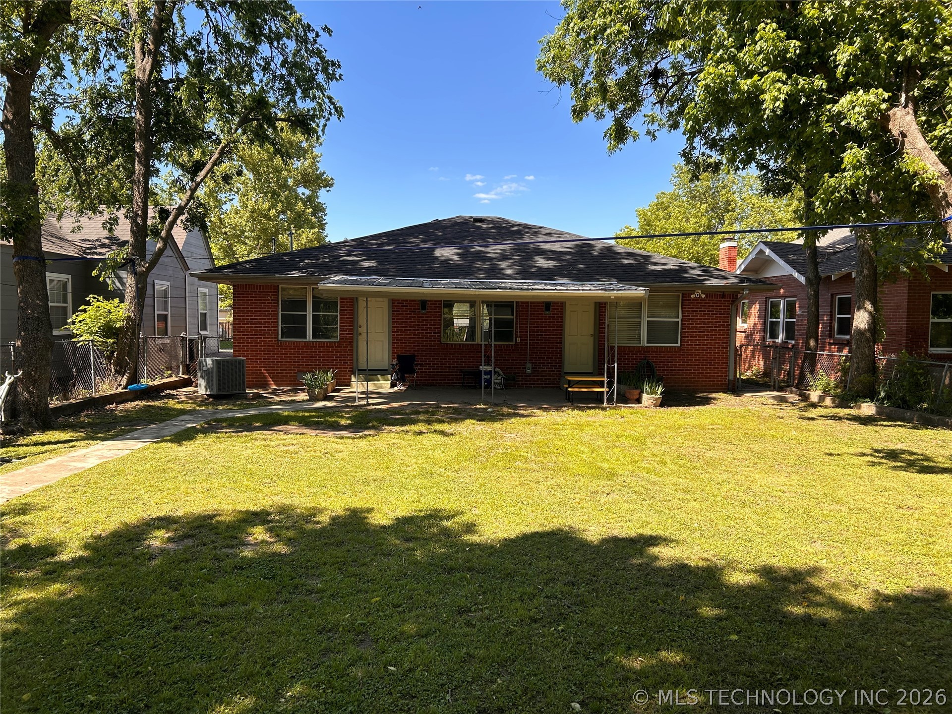 123 E 15th, Ada, OK 74820 — photo 2