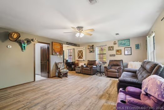 Home in Silo, OK 74701 — photo 2