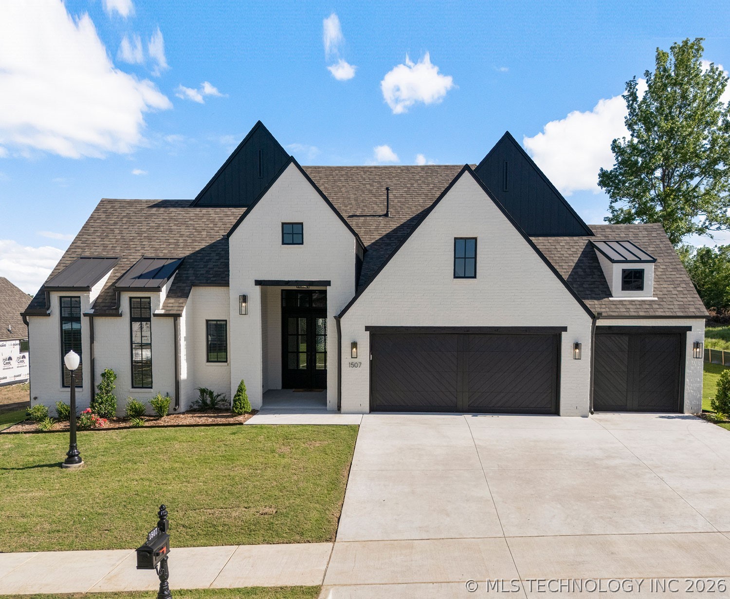 1507 Cedarwood Drive — photo