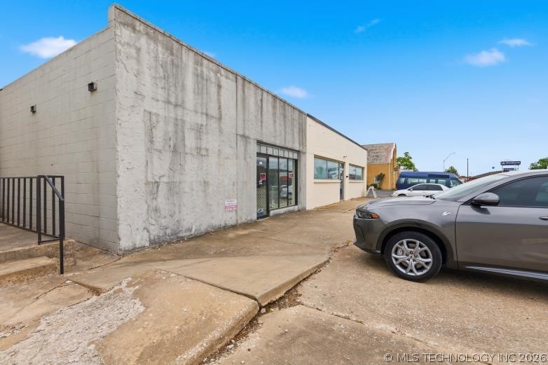 529 E Main, Ada, OK 74820 — photo 2