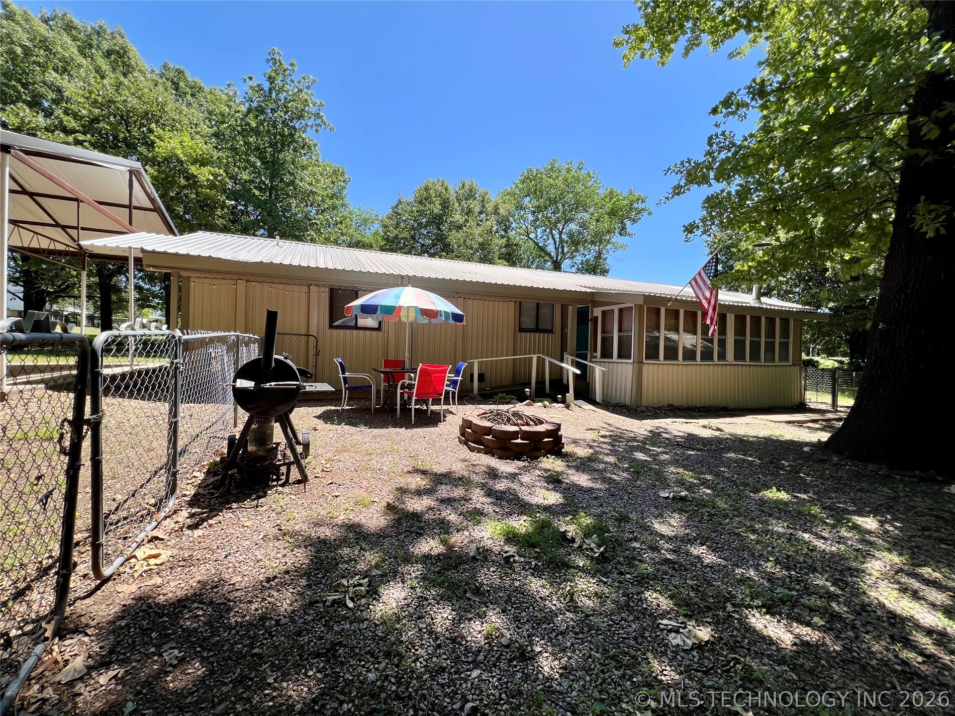 13297 Meadowlark Lane — photo