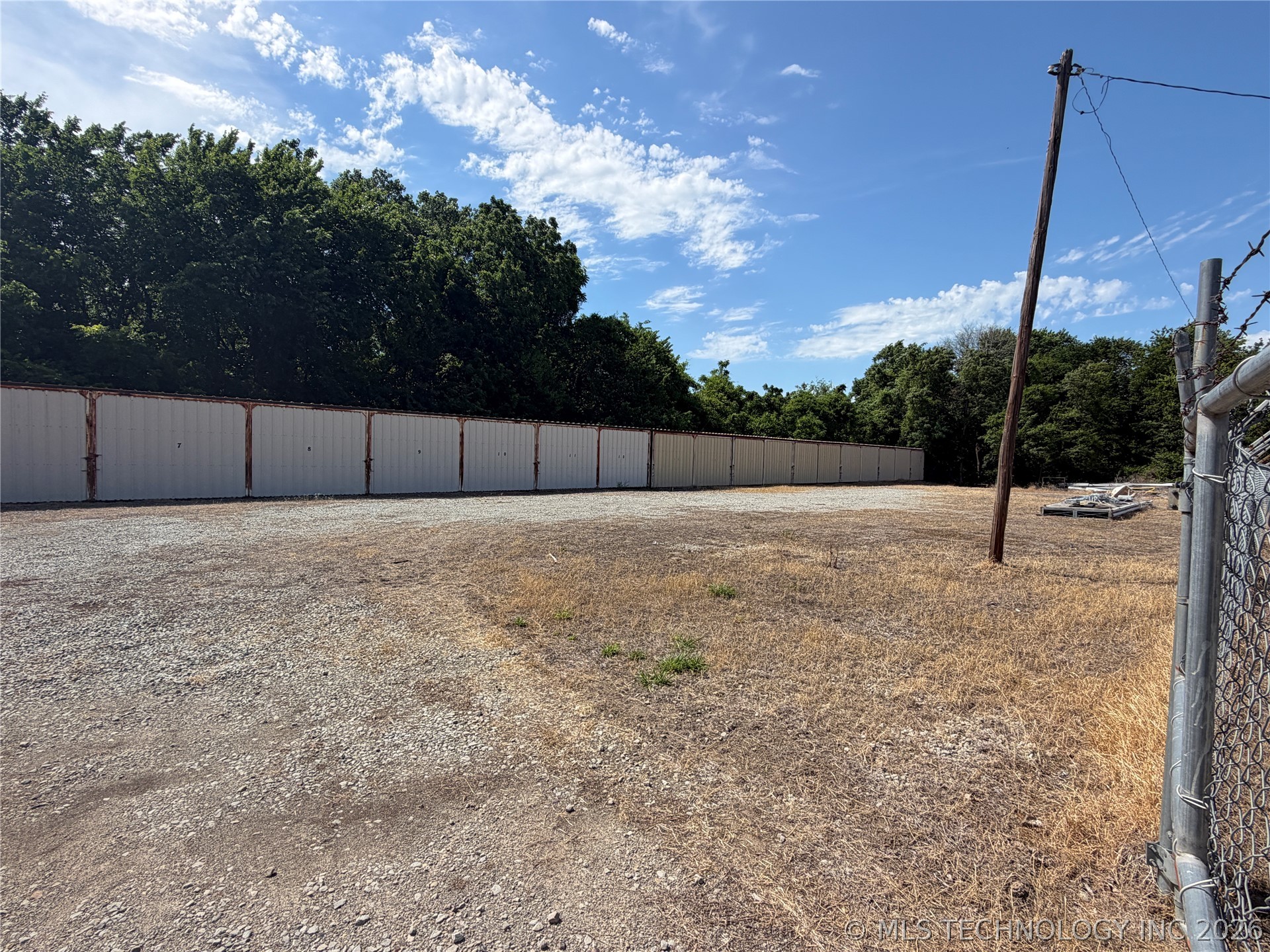 515 N B, Eufaula, OK 74432 — photo 2