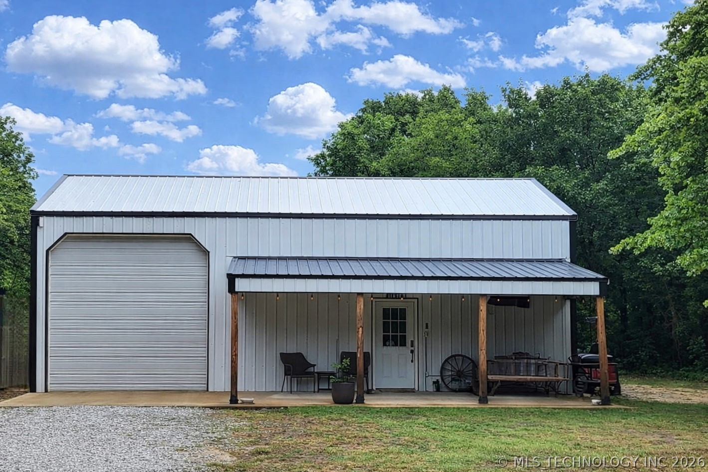 420715 E 1168 — photo