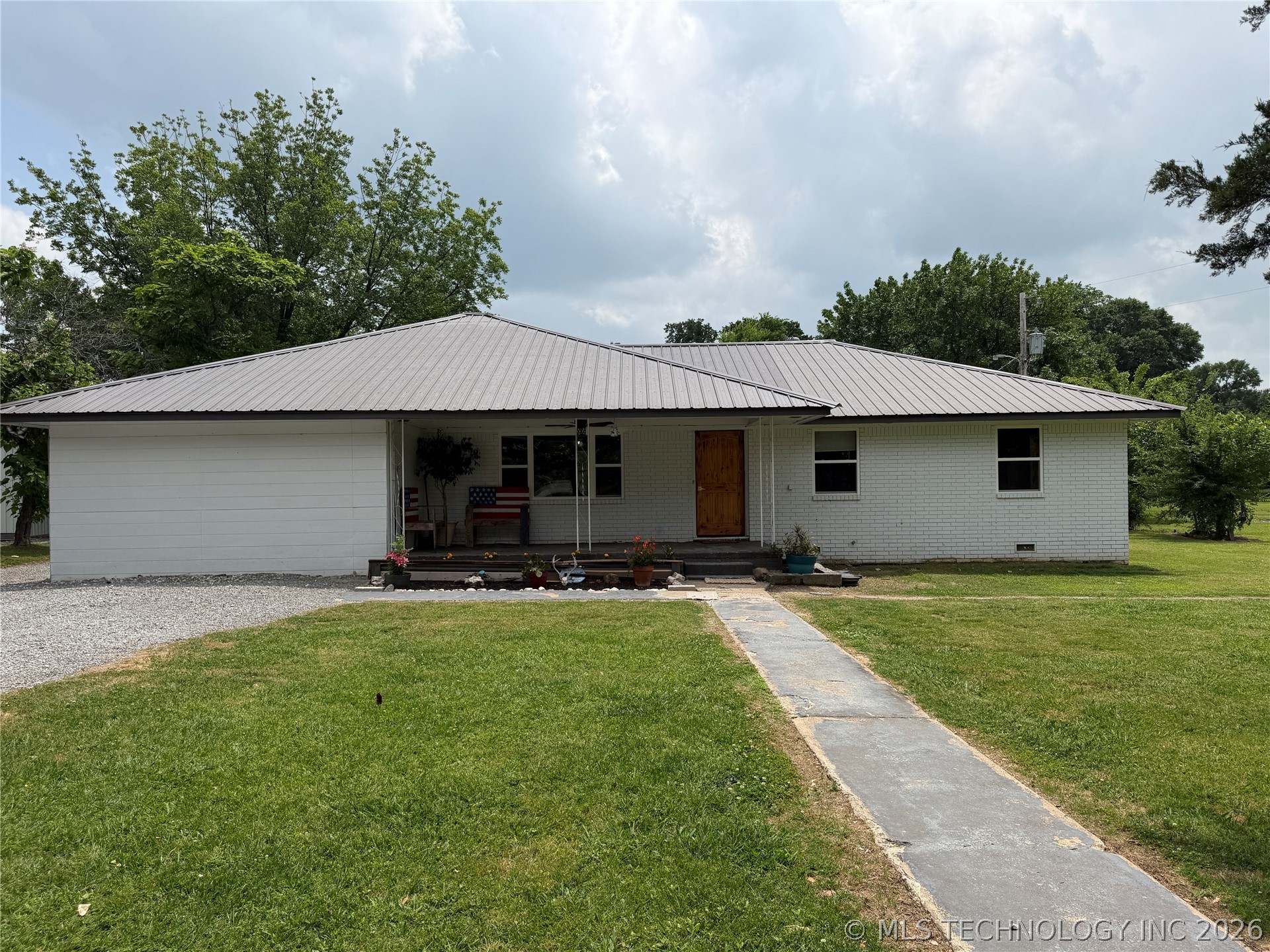 3647 SE State Highway 63 — photo