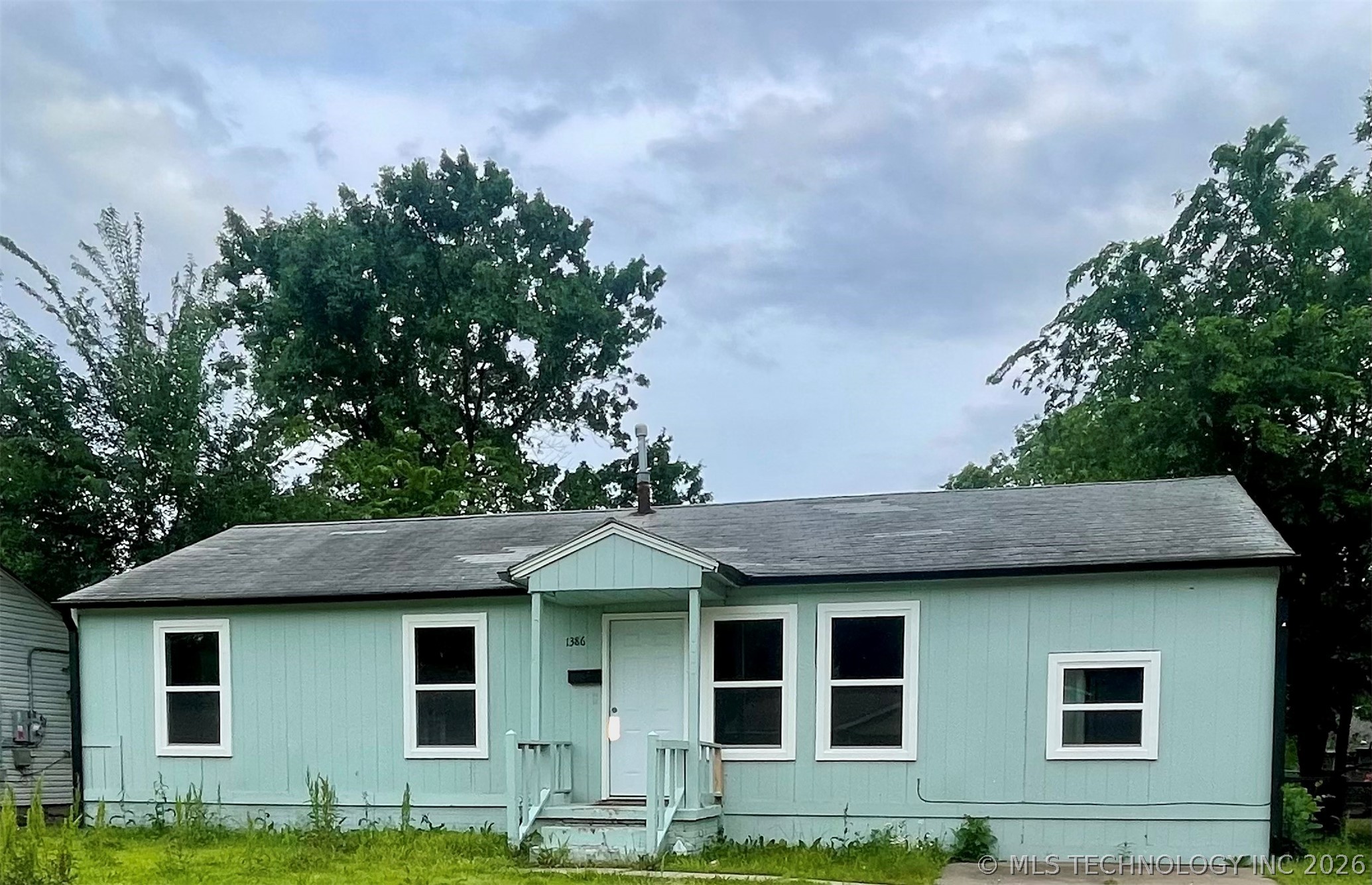 1386 E 51st Place N — photo