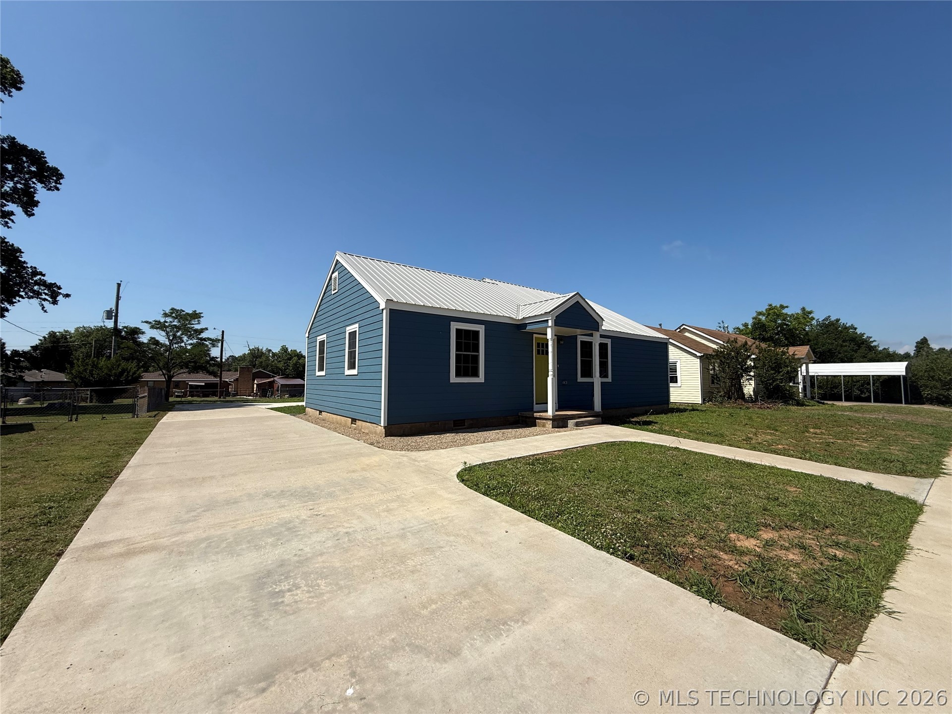 1019 E 5th, Cushing, OK 74023 — photo 2