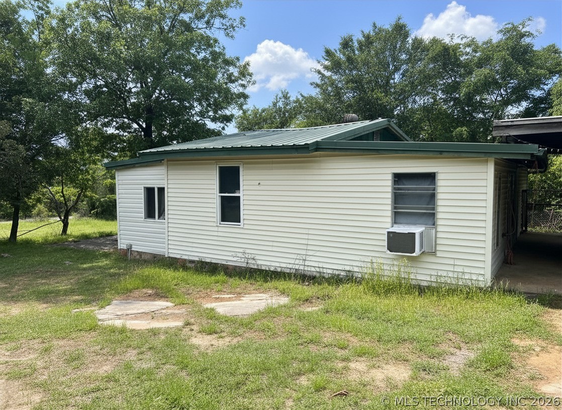 581 Dozer Bend, Eufaula, OK 74432 — photo 2