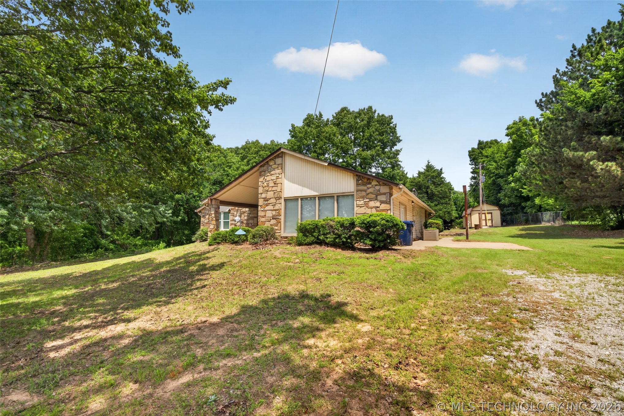 1259 N Peninsula Drive — photo