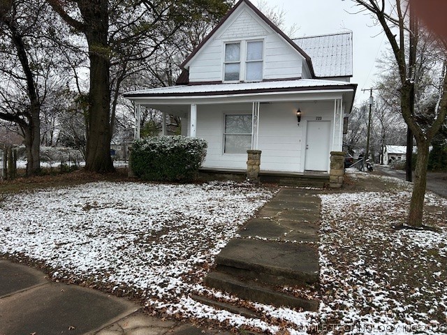 723 Fredonia Street — photo