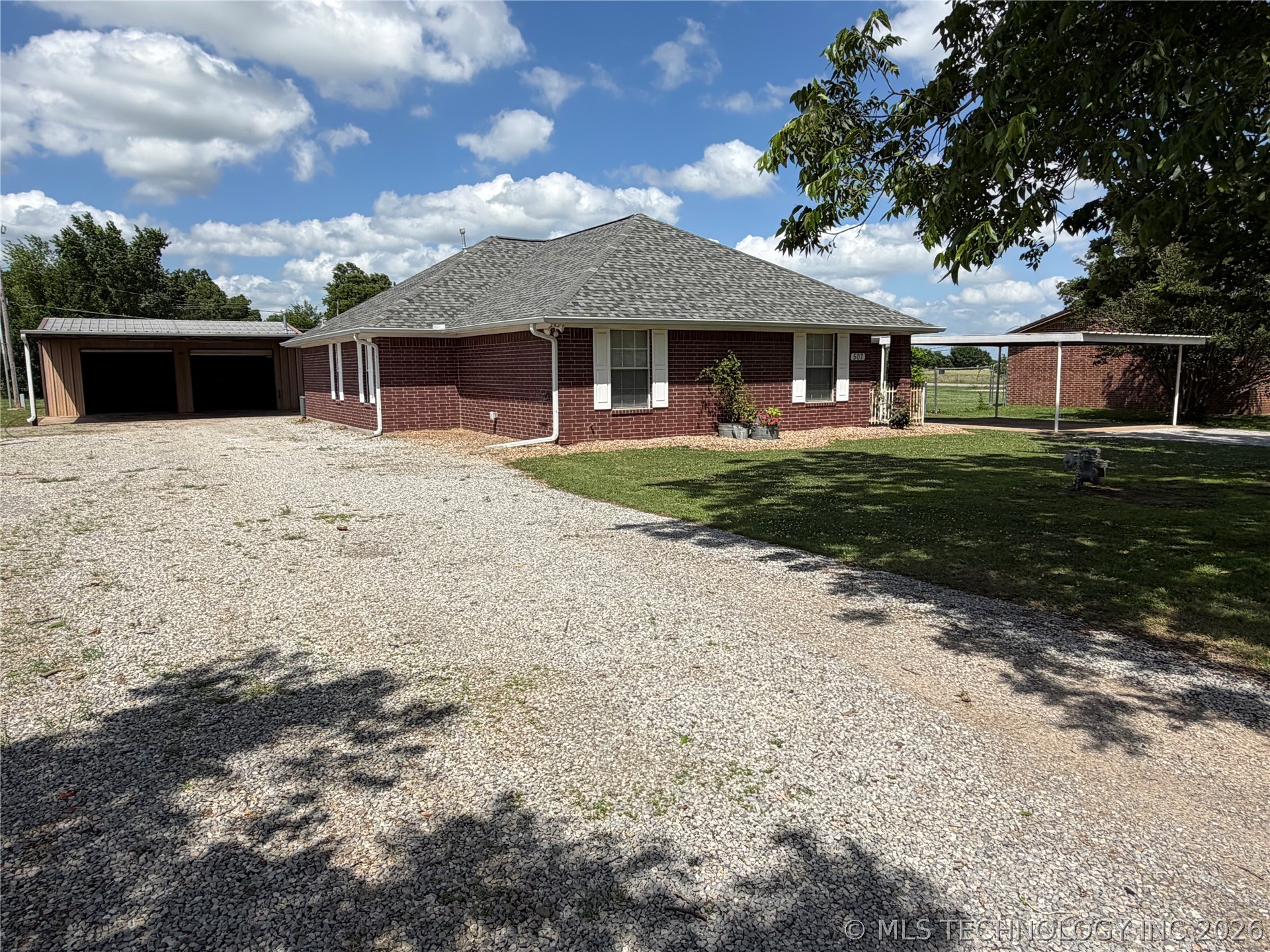 507 E Tonner, Calera, OK 74730 — photo 3