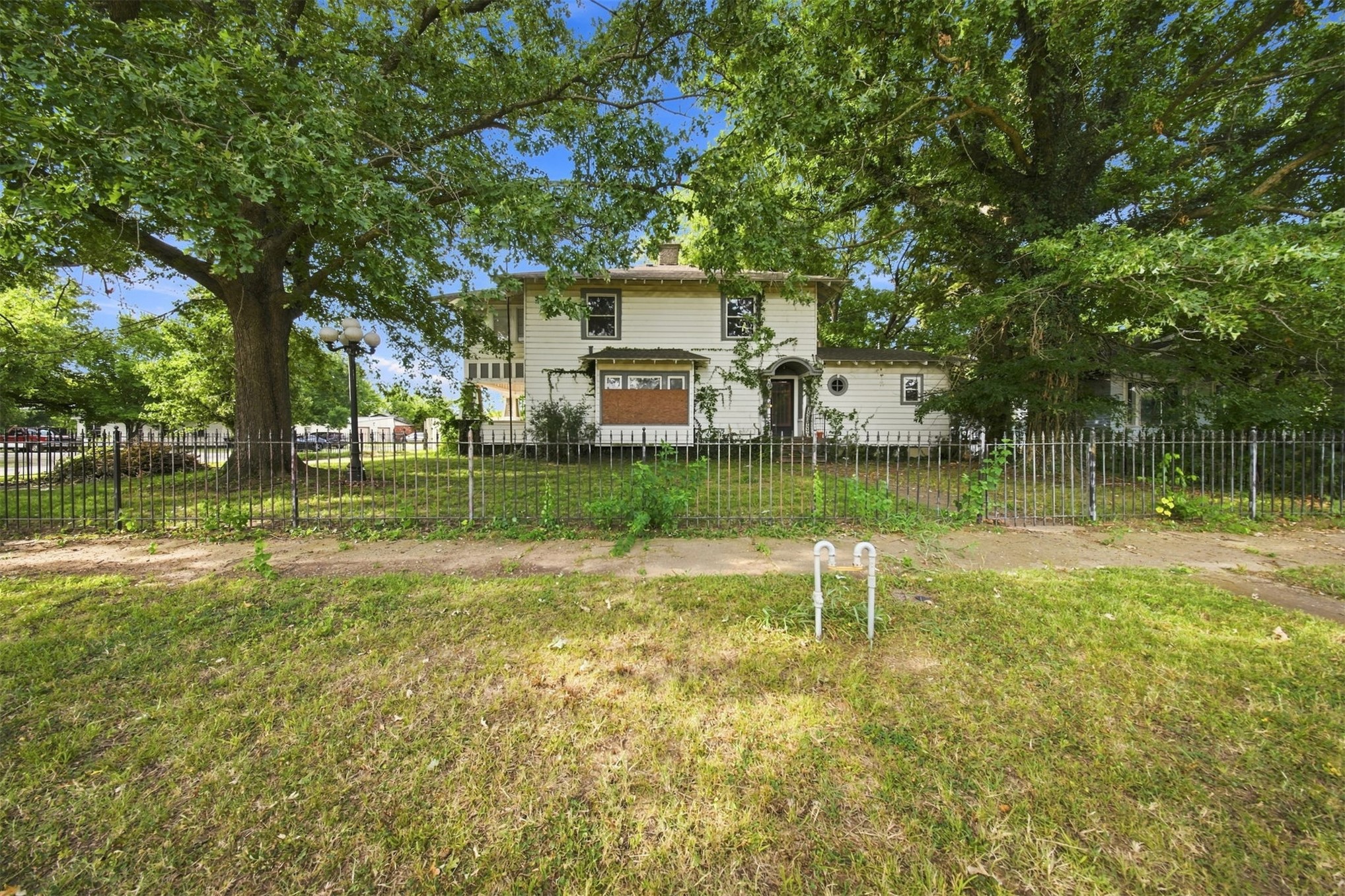 124 E 2nd, Stroud, OK 74079 — photo 2