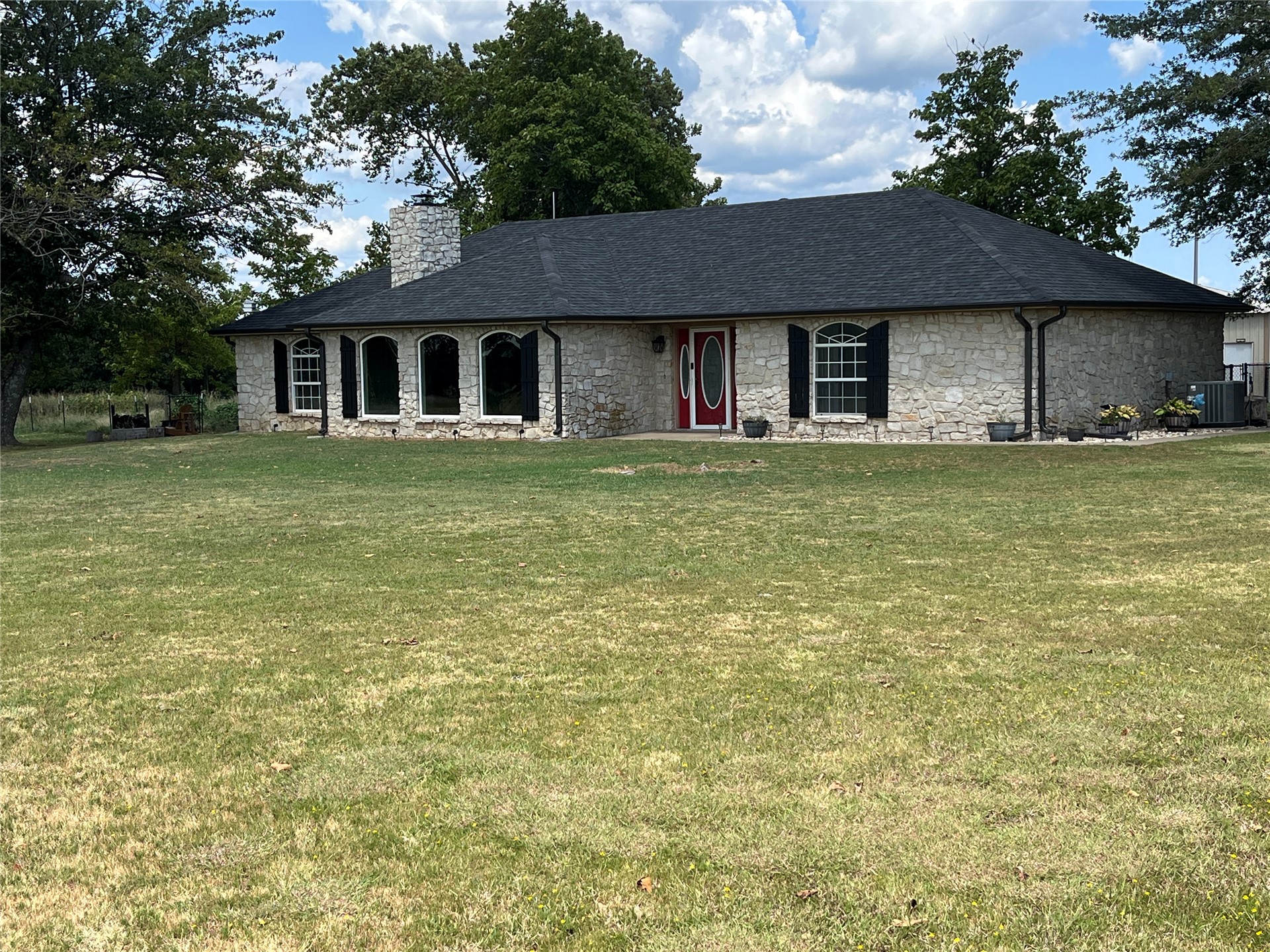 18082 County Road 1505 — photo
