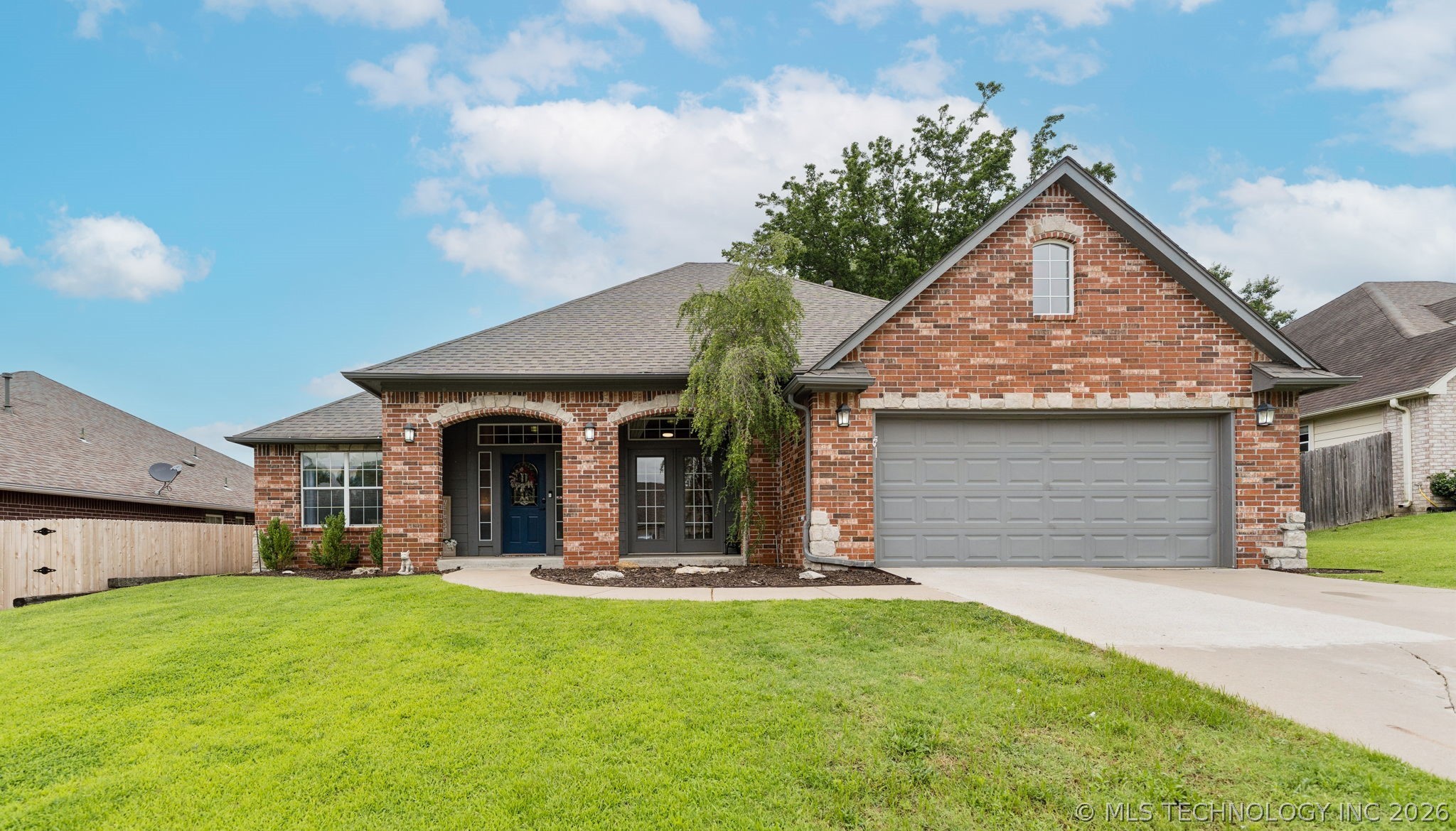 521 S 63rd Place — photo
