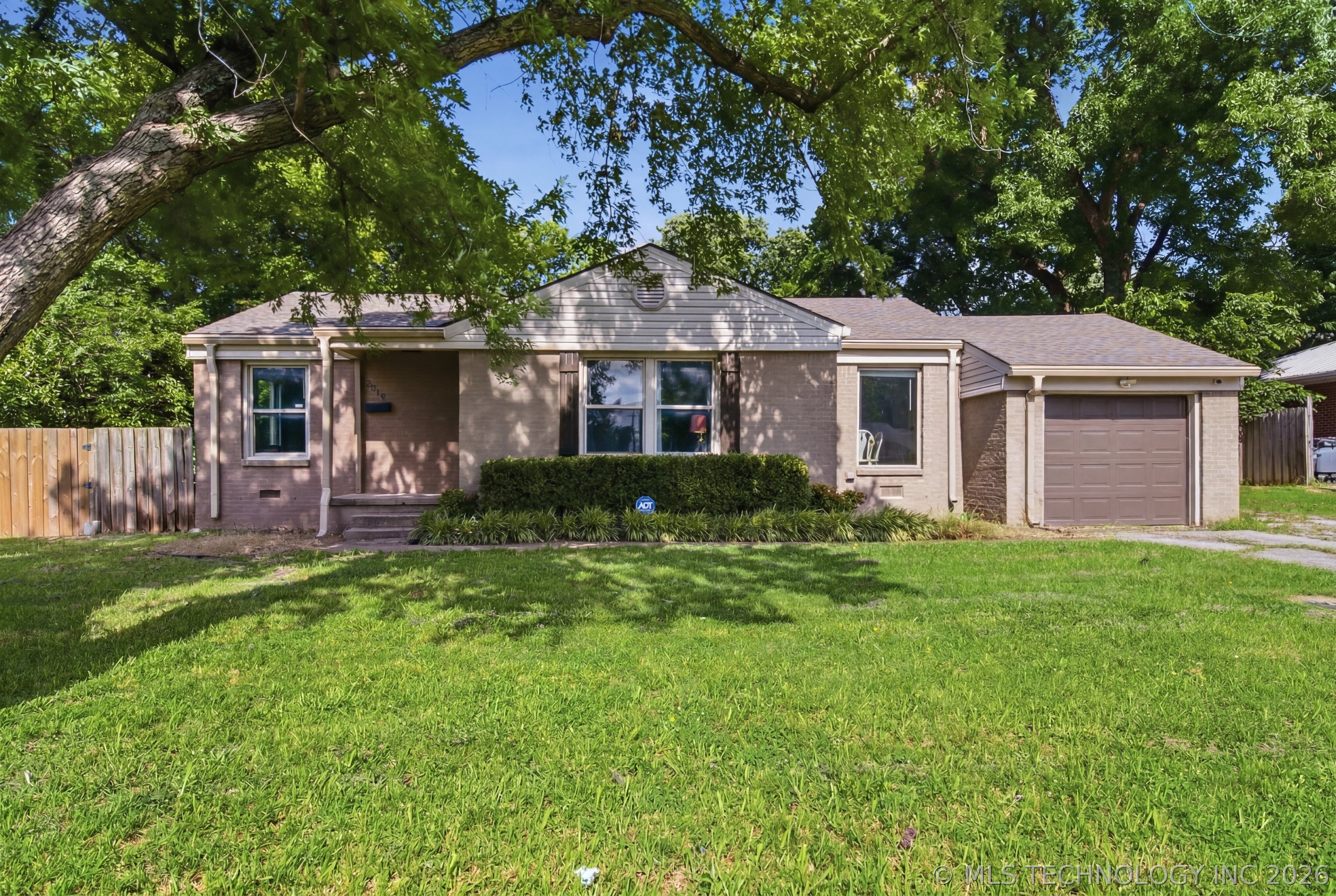 3216 S Joplin Avenue — photo