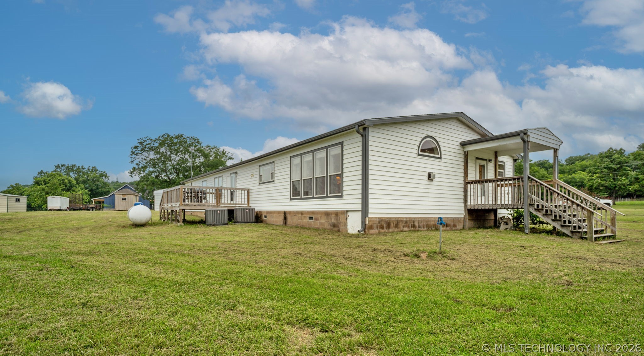 2128 E 4675, Pryor, OK 74361 — photo 3
