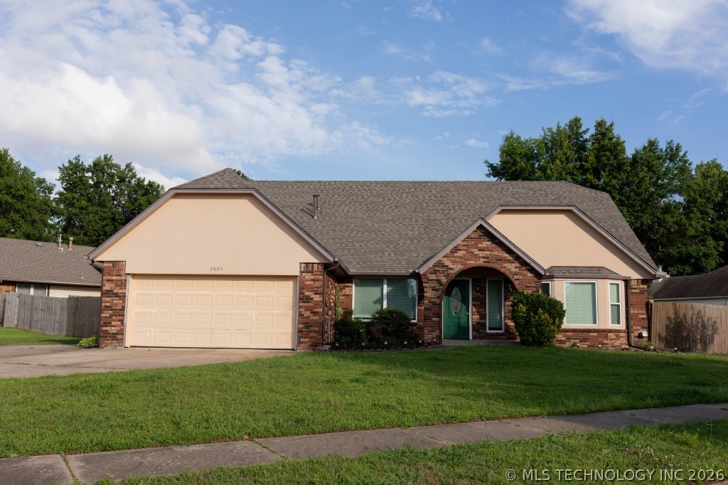 2805 W Dallas Street — photo