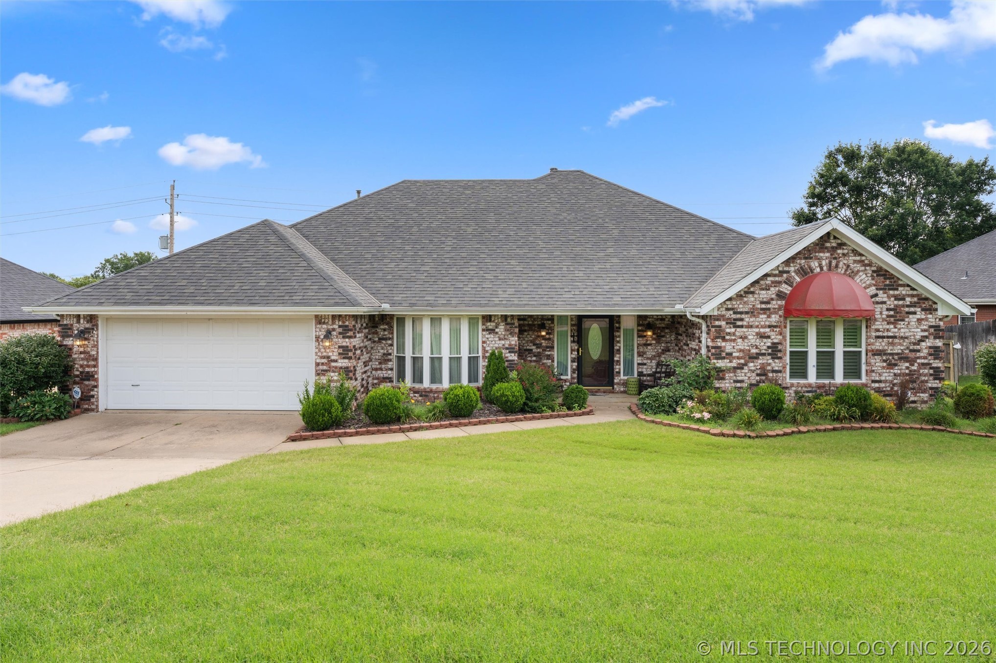 1018 Arbor Drive — photo