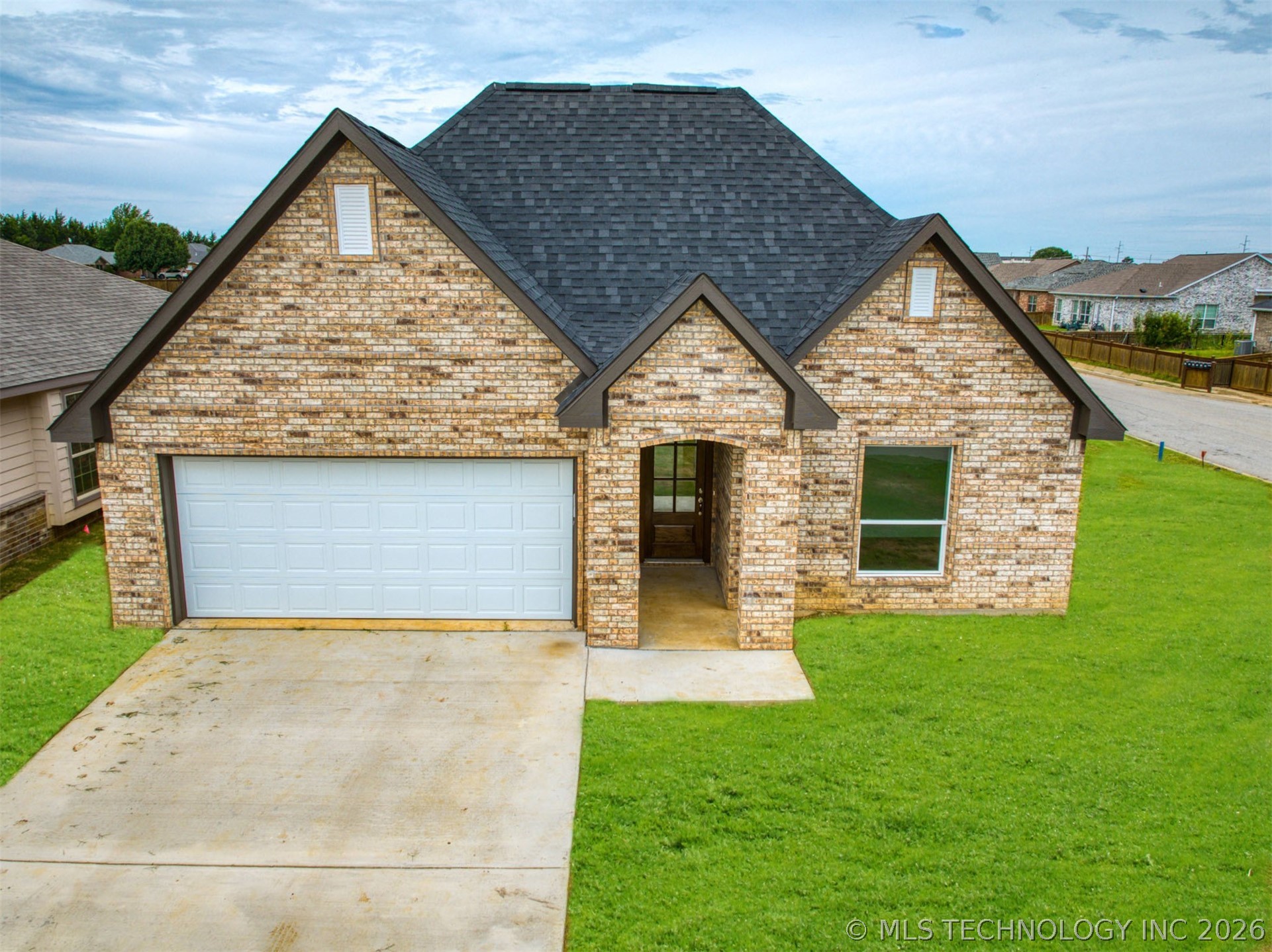 1197 Wild Indigo Circle — photo