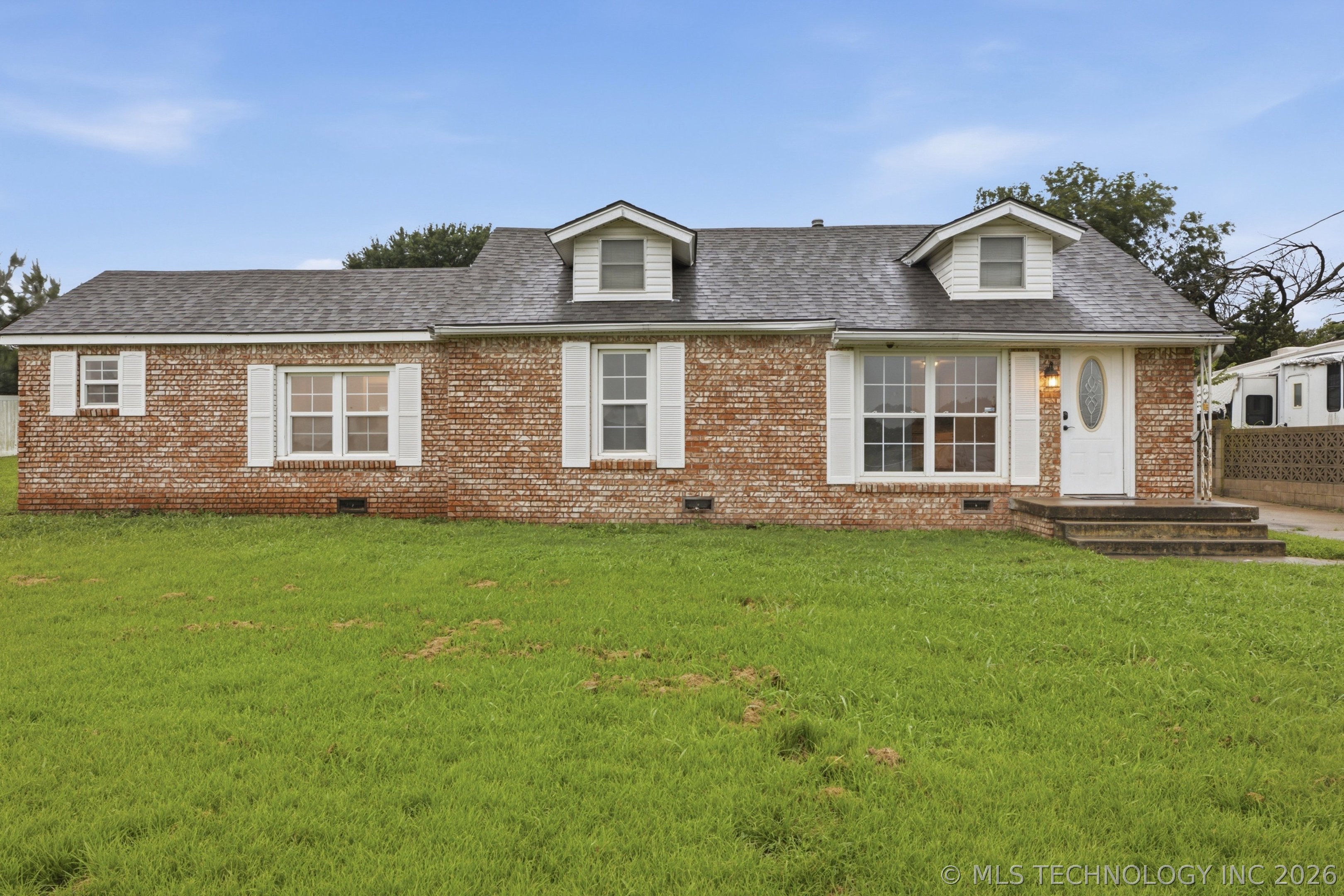 10035 Bryant Road — photo