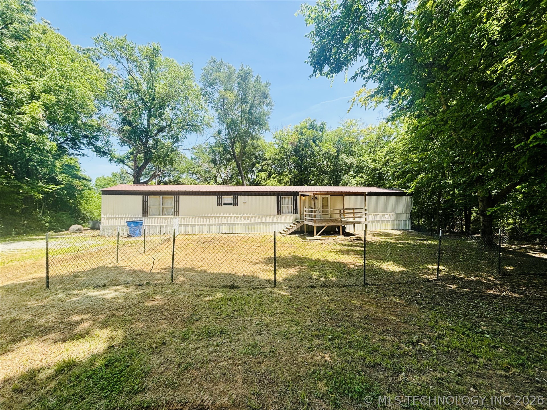 114331 S 4203 — photo