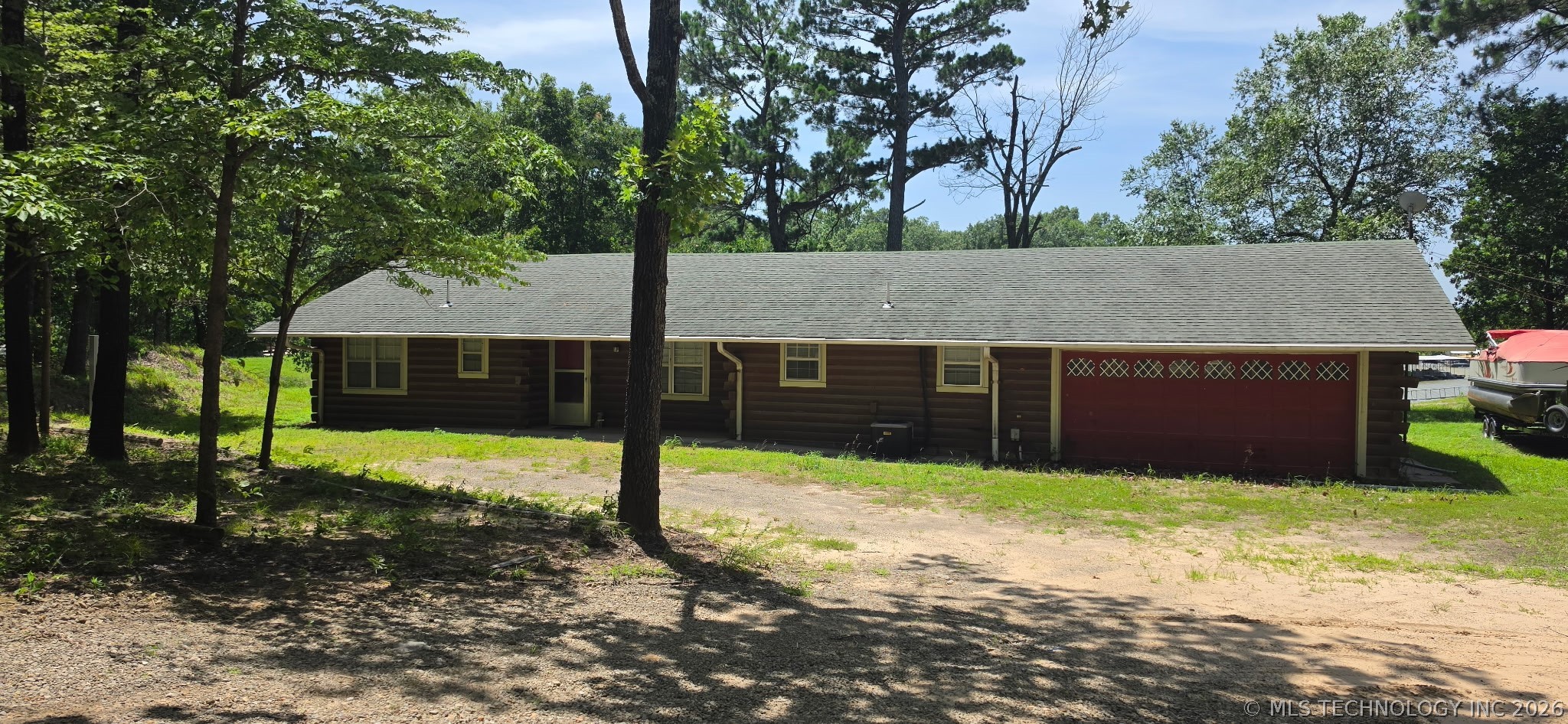 424338 E 1168 — photo