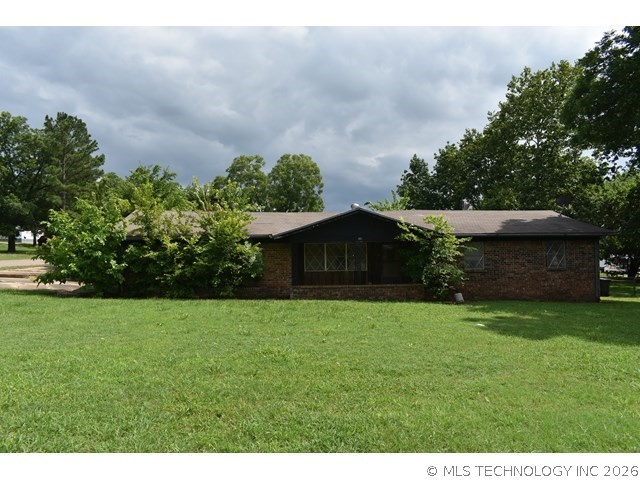 801 NW Redbud Street — photo