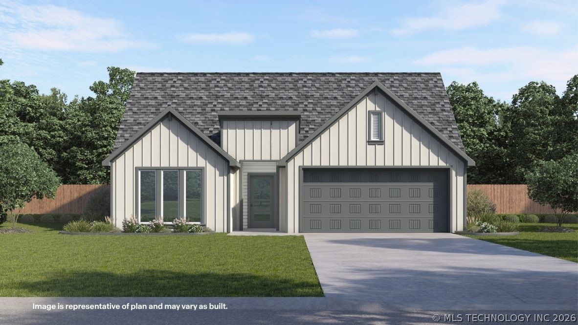 3904 E Kansas Street — photo