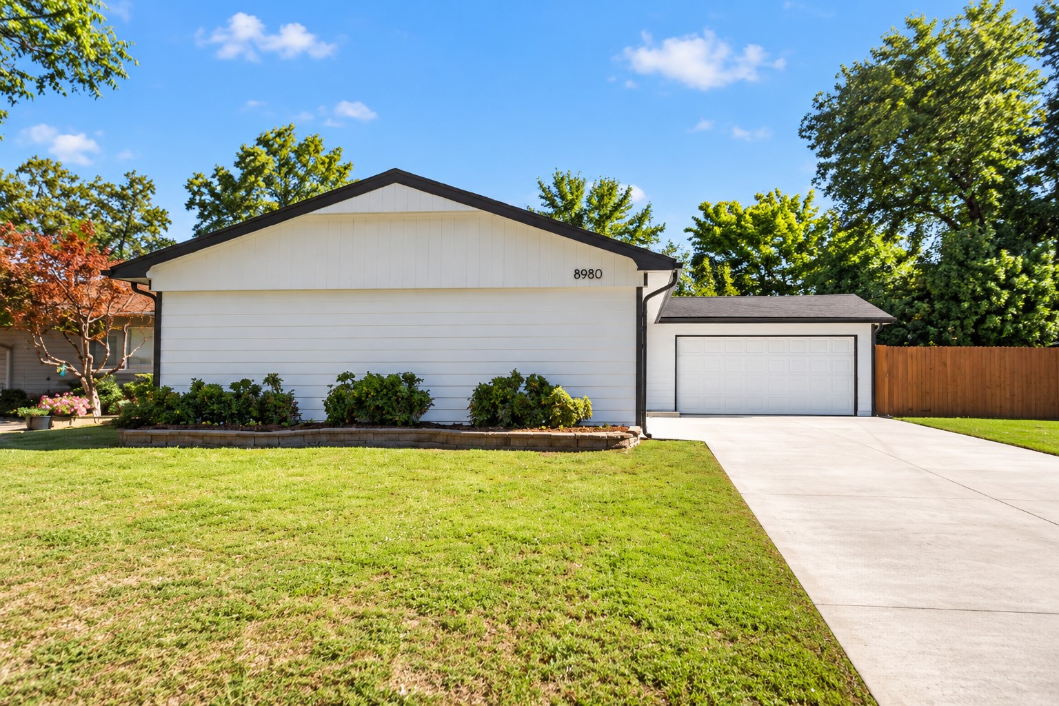 8980 E 33rd Place, Tulsa, OK 74145 — photo 2