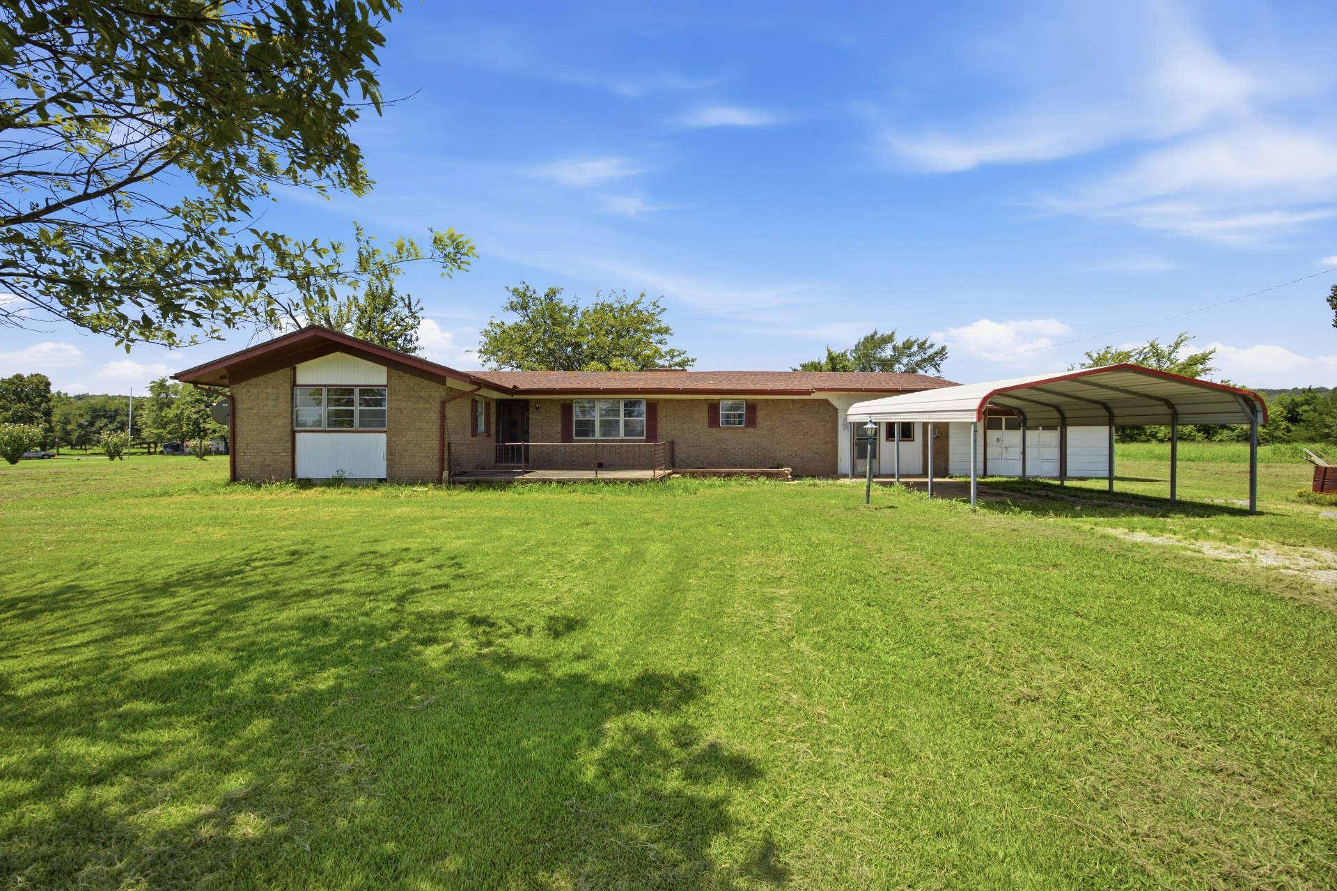 1069 N Coal Creek Road — photo