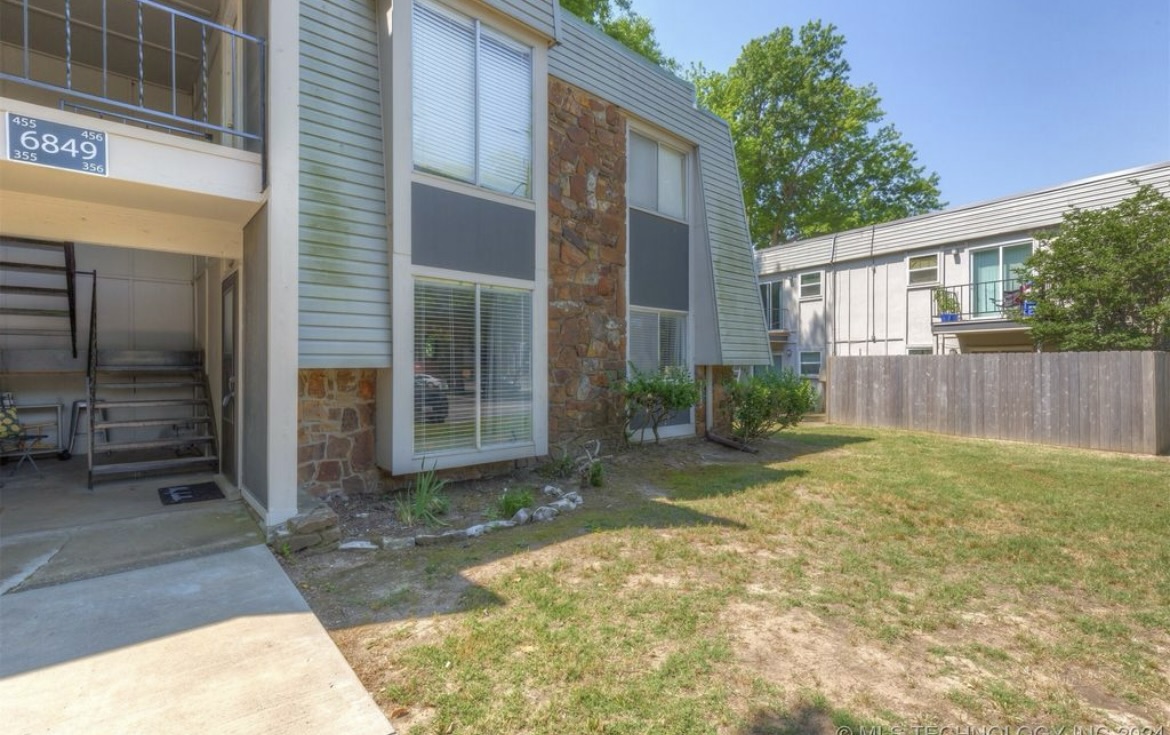 6849 S Toledo Avenue 356 — photo