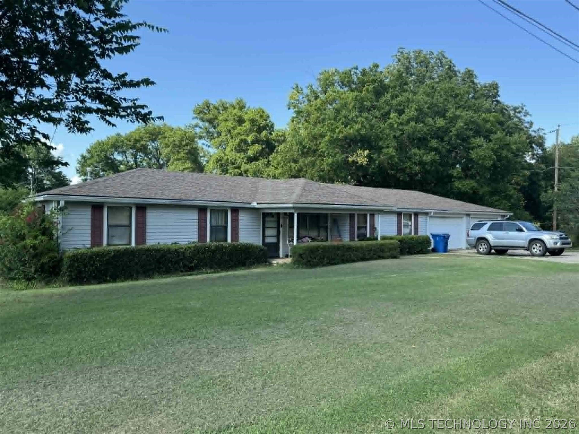 315 W Ansley Avenue — photo