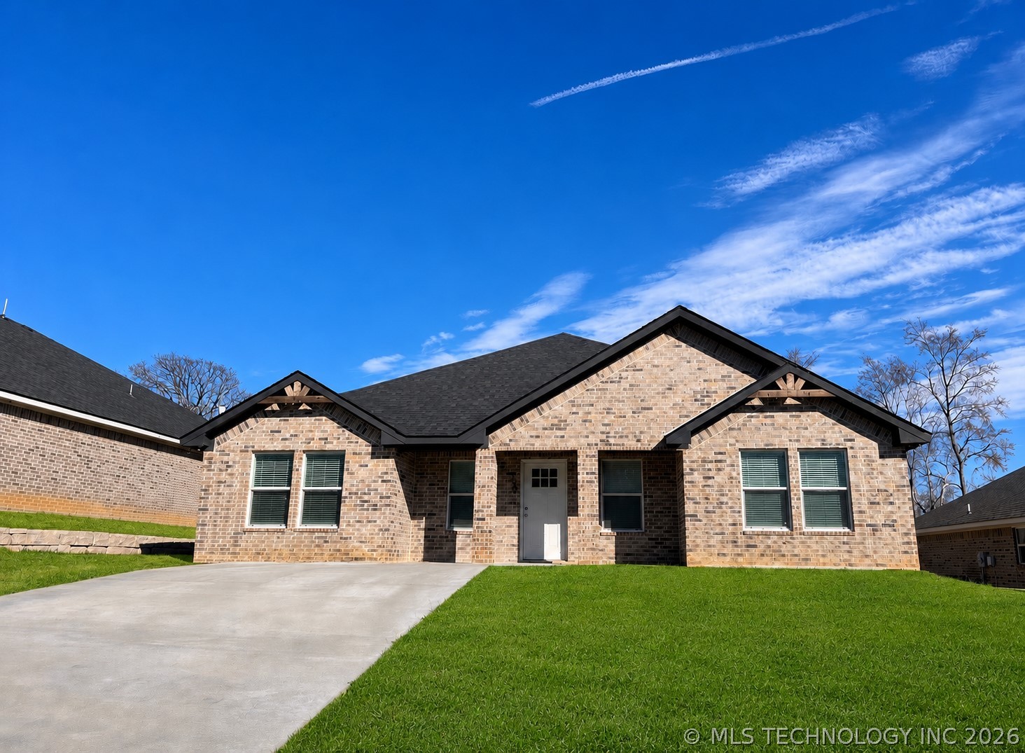 100 Watch Hill Drive — photo