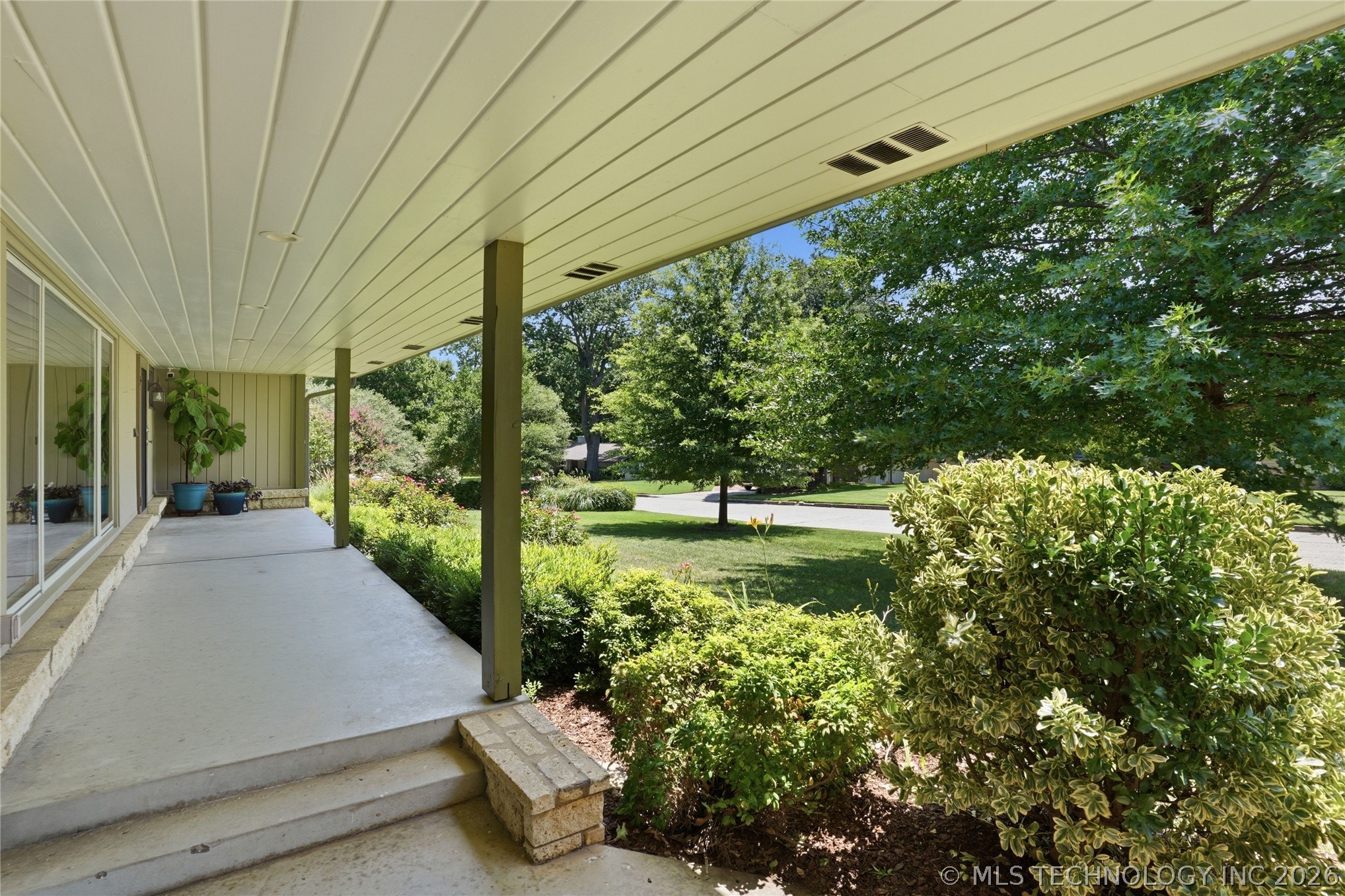 2853 E 35th Place, Tulsa, OK 74105 — photo 2