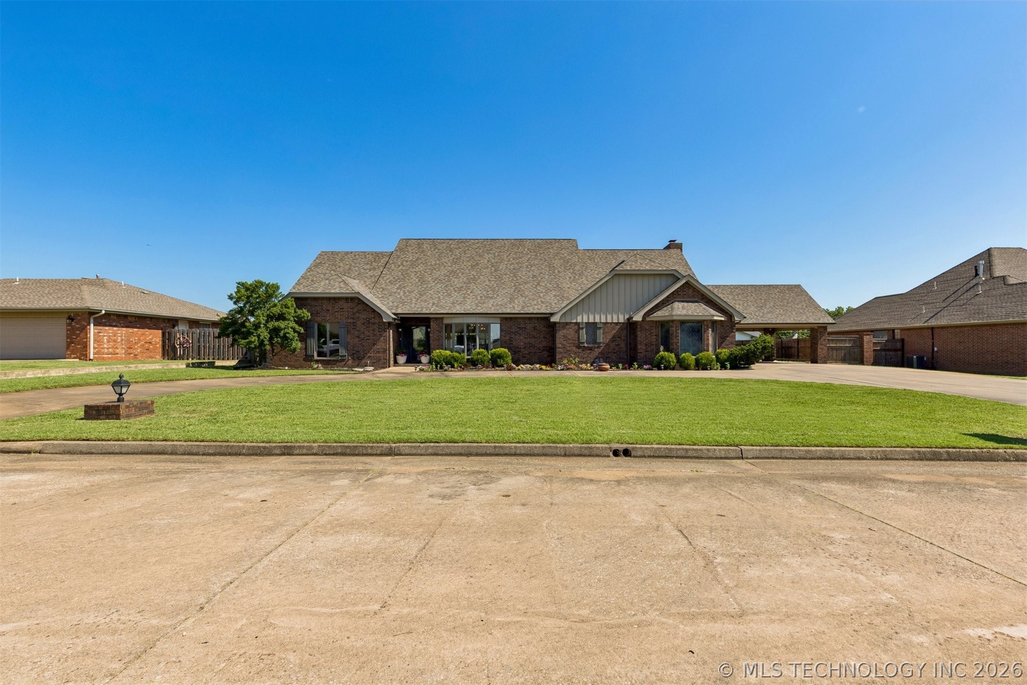 930 E 14th, Cushing, OK 74023 — photo 3