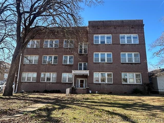 320 S Morton Avenue — photo