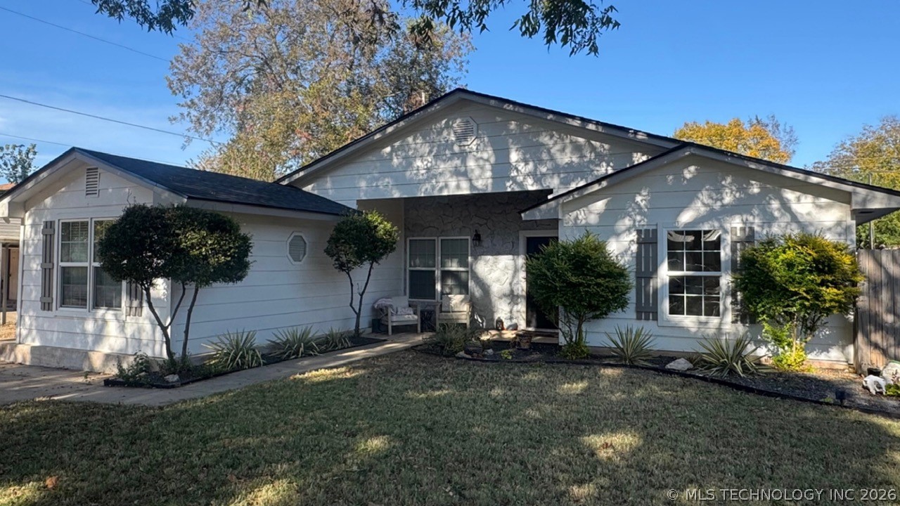 124 N Sunset Drive — photo