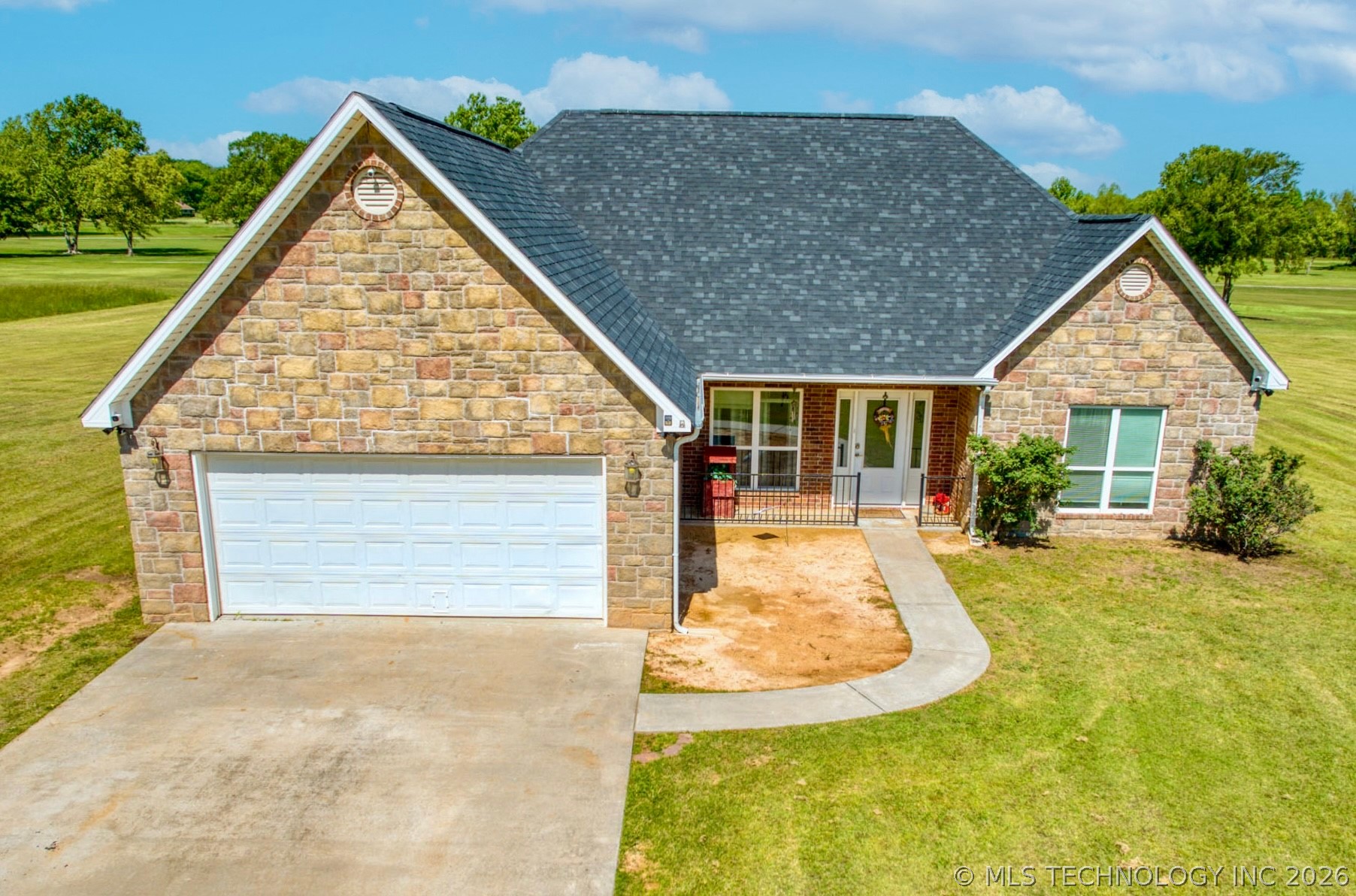 119 Golf Club Drive — photo