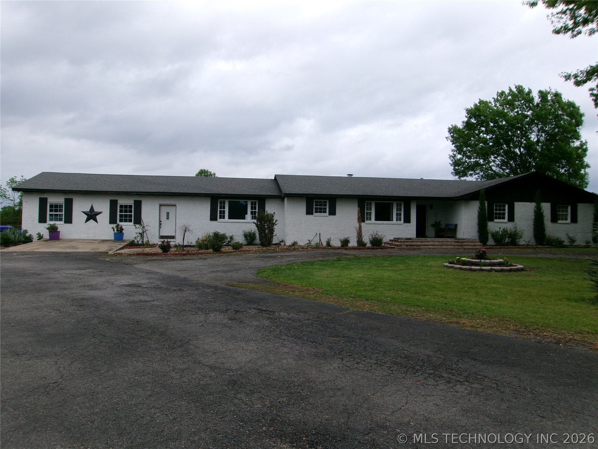 3340 E Smith Ferry Road — photo