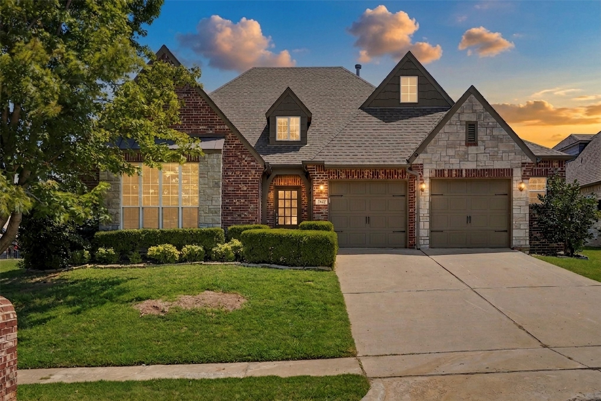7433 E Forest Ridge Boulevard — photo